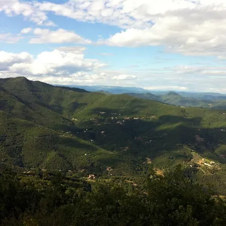 Le Refuge Des Pots Rouges